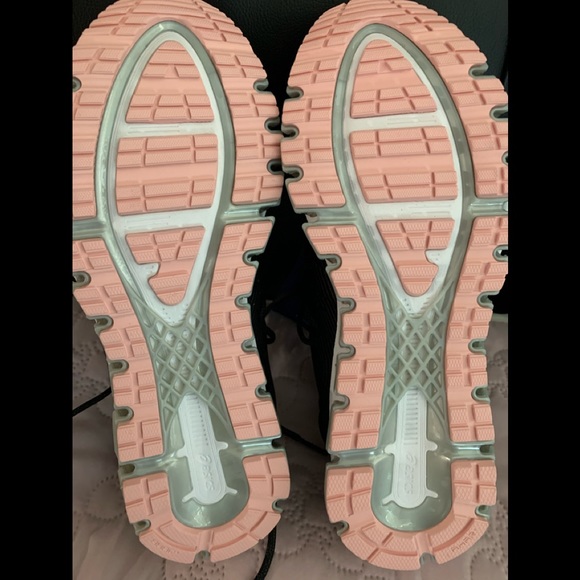 ASICS Gel Quantum 360 4 Size 9 - Picture 5 of 5